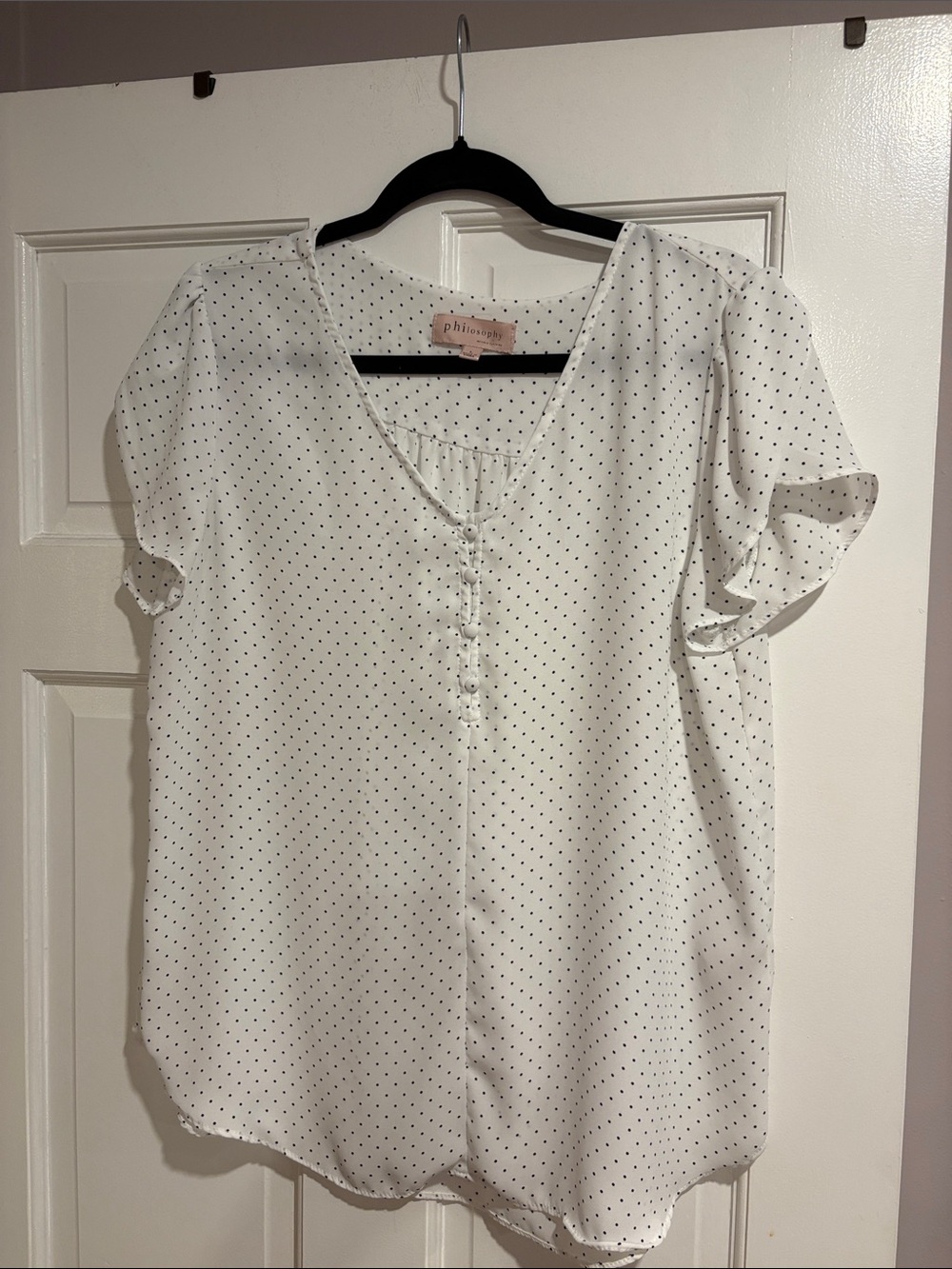 Philosophy White Polka Dot V-Neck Button-Front Blouse
